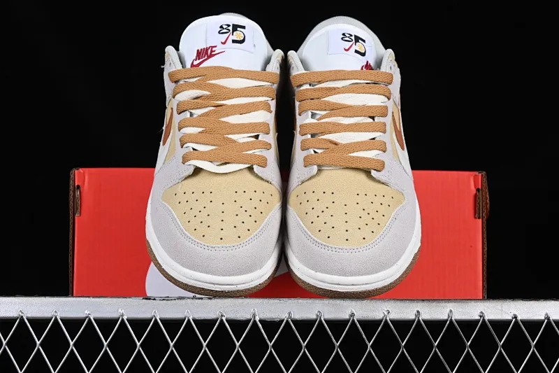 All Categories Nk SB Dunk Series Nk SB Dunk Low Low-top sneakers Cost-effective version Nk SB Dunk Low "85" double hook SB low-top sports and leisure sneakers DO9457-109
